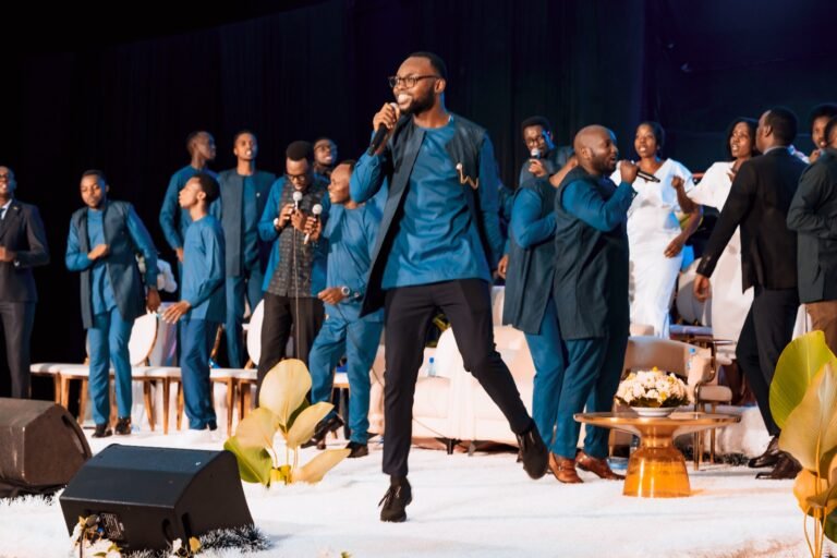 Worship Team photo 18