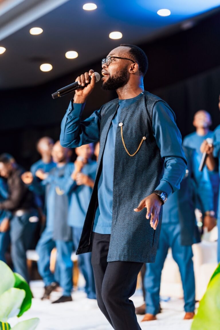 Worship Team photo 10
